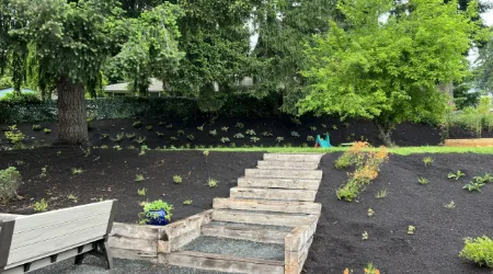 How much does it cost to build a set of outdoor steps in my landscape?